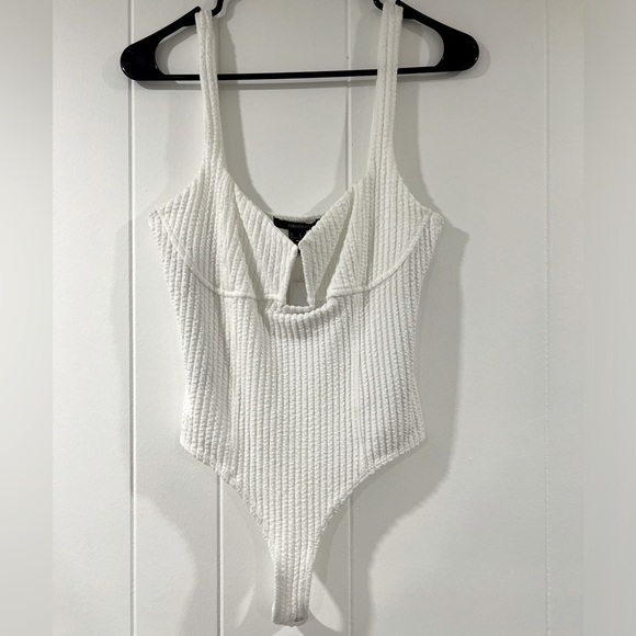 Forever 21 Tops - Forever 21 Bodysuit